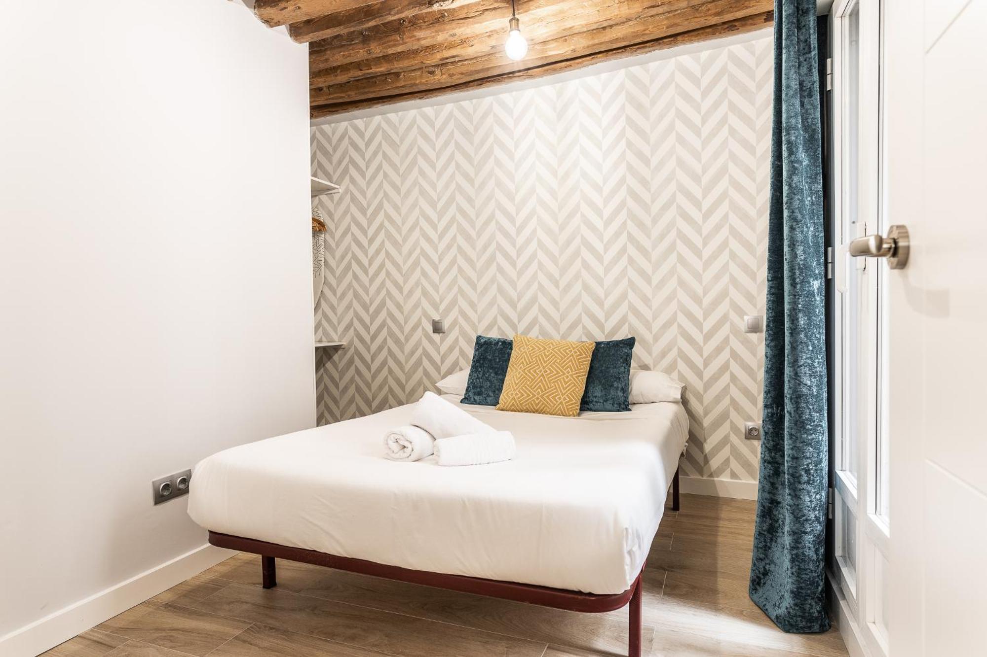 Apartamento Waou Gran Via V - Alquiler Corta Duracion Madrid Exterior foto